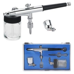 airbrush met zwaartekracht- of hevelvoeding